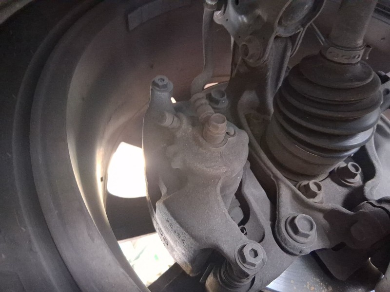 Recambio de pinza freno delantera derecha para mazda 3 (bm, bn) 2.0 referencia OEM IAM B4Y73398ZB  