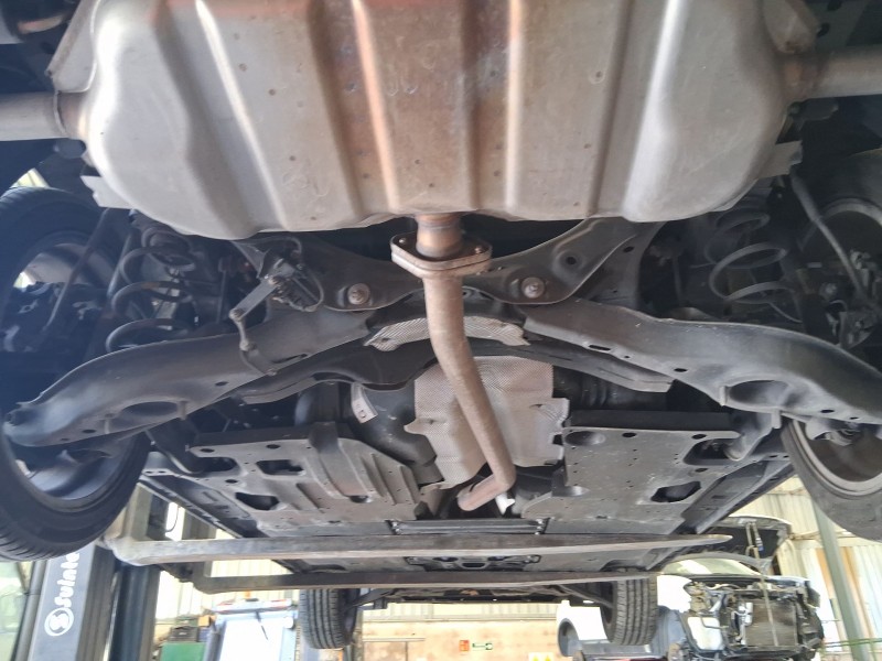 Recambio de puente trasero para mazda 3 (bm, bn) 2.0 referencia OEM IAM B45C2880XA DISCO C/ABS Y 5 TORNILLOS 
