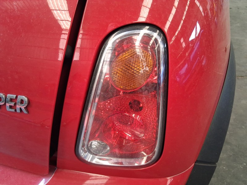 Recambio de piloto trasero derecho para mini mini (r50, r53) cooper referencia OEM IAM 63217166956  