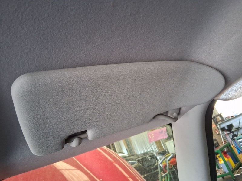 Recambio de parasol derecho para mini mini (r50, r53) cooper referencia OEM IAM 51167129566  