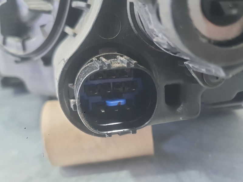 Recambio de faro derecho para hyundai tucson (tl, tle) 1.7 crdi referencia OEM IAM 92102D7101  