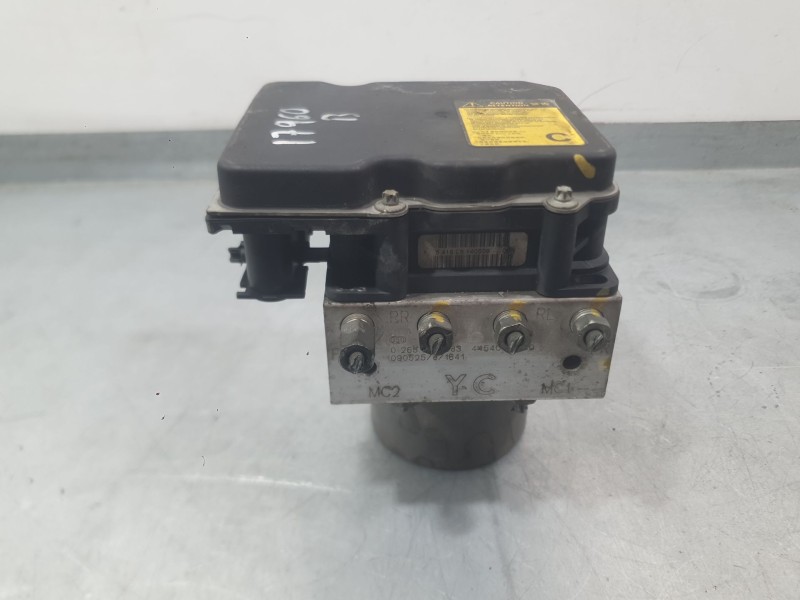 Recambio de abs para toyota auris (_e15_) 1.4 d-4d (nde150_) referencia OEM IAM 8954102200  