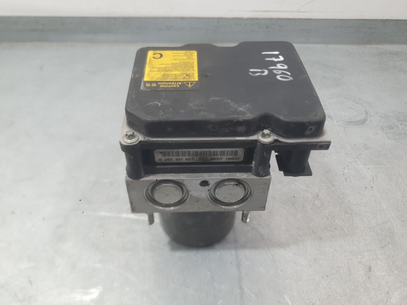 Recambio de abs para toyota auris (_e15_) 1.4 d-4d (nde150_) referencia OEM IAM 8954102200  