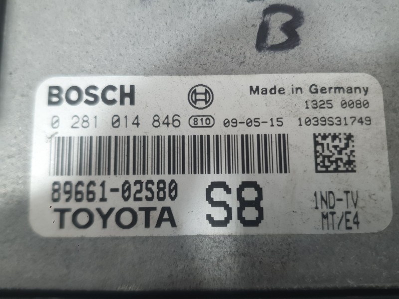 Recambio de centralita motor uce para toyota auris (_e15_) 1.4 d-4d (nde150_) referencia OEM IAM 8966012J21  