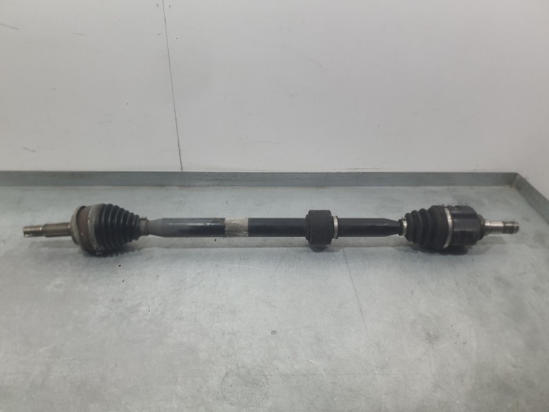 Recambio de transmision delantera derecha para toyota auris (_e15_) 1.4 d-4d (nde150_) referencia OEM IAM 4341002581  