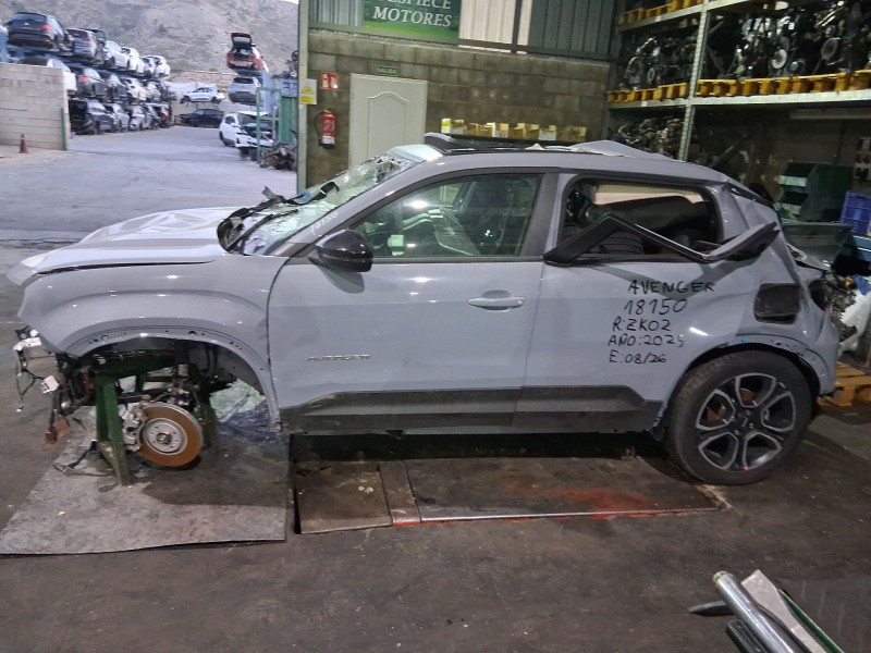 jeep avenger (j2) del año 2026