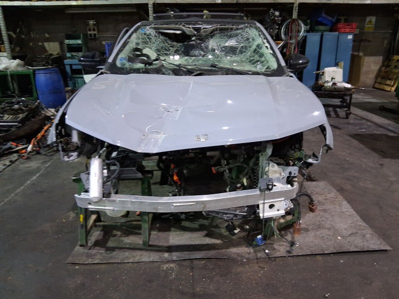 jeep avenger (j2) del año 2026