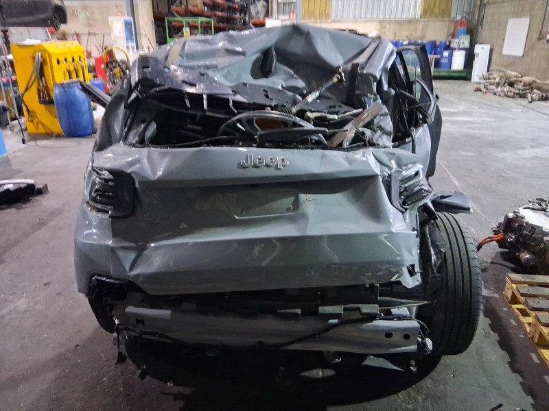 jeep avenger (j2) del año 2026
