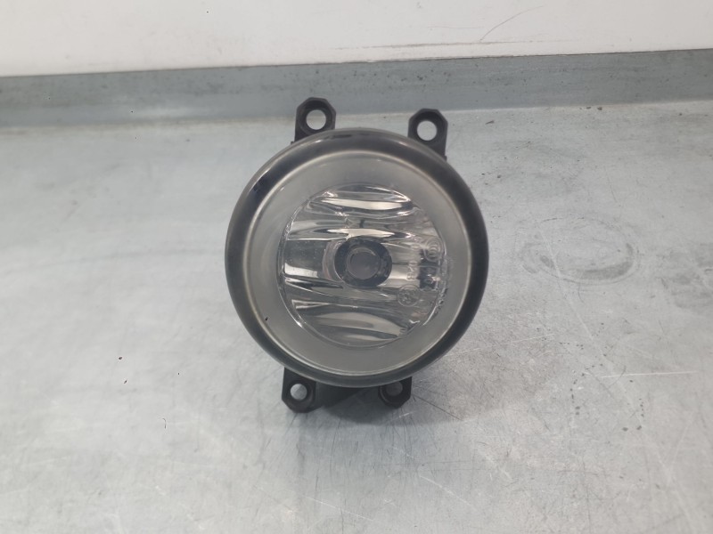 Recambio de faro antiniebla izquierdo para toyota auris (_e15_) 1.4 d-4d (nde150_) referencia OEM IAM 812200D042  