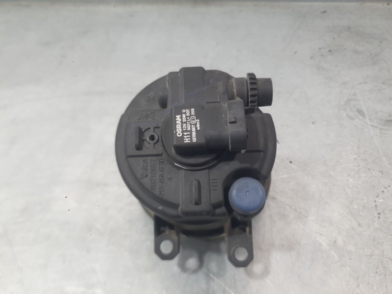 Recambio de faro antiniebla izquierdo para toyota auris (_e15_) 1.4 d-4d (nde150_) referencia OEM IAM 812200D042  