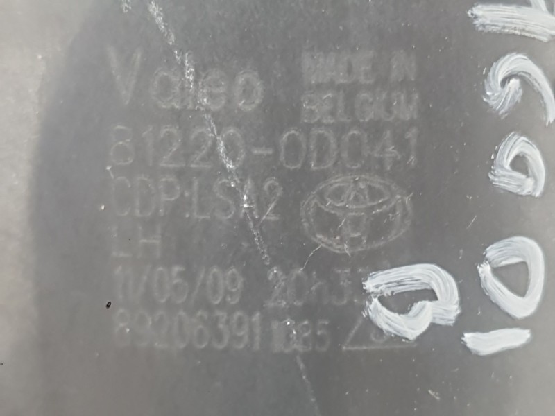 Recambio de faro antiniebla izquierdo para toyota auris (_e15_) 1.4 d-4d (nde150_) referencia OEM IAM 812200D042  