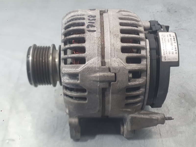 Recambio de alternador para seat toledo iii (5p2) 1.9 tdi referencia OEM IAM 06F903023F  