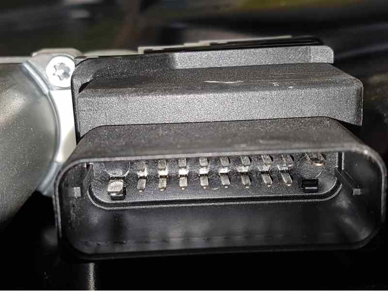 Recambio de elevalunas trasero izquierdo para volkswagen passat berlina (3c2) advance referencia OEM IAM  18 PINS ELECTRICO