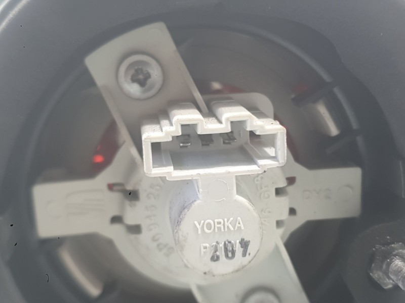 Recambio de piloto trasero izquierdo para seat toledo iii (5p2) 1.9 tdi referencia OEM IAM 5P5945111A9B9  