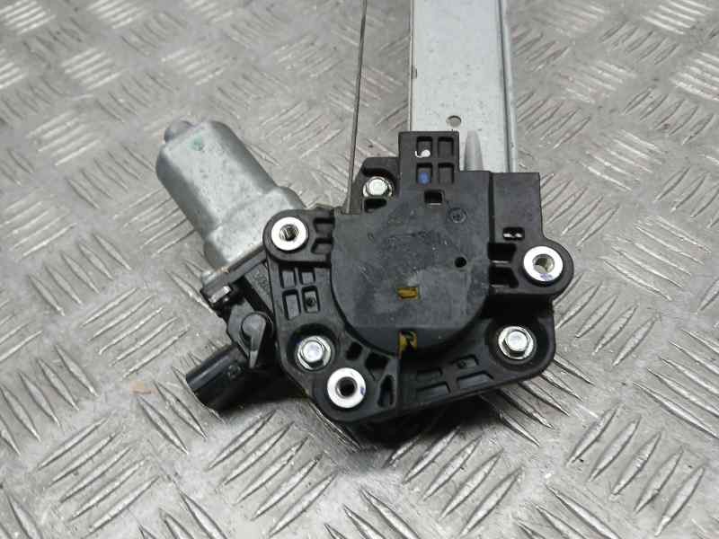 Recambio de elevalunas delantero derecho para honda cr-v (re) elegance referencia OEM IAM C1011970  ELECTRICO