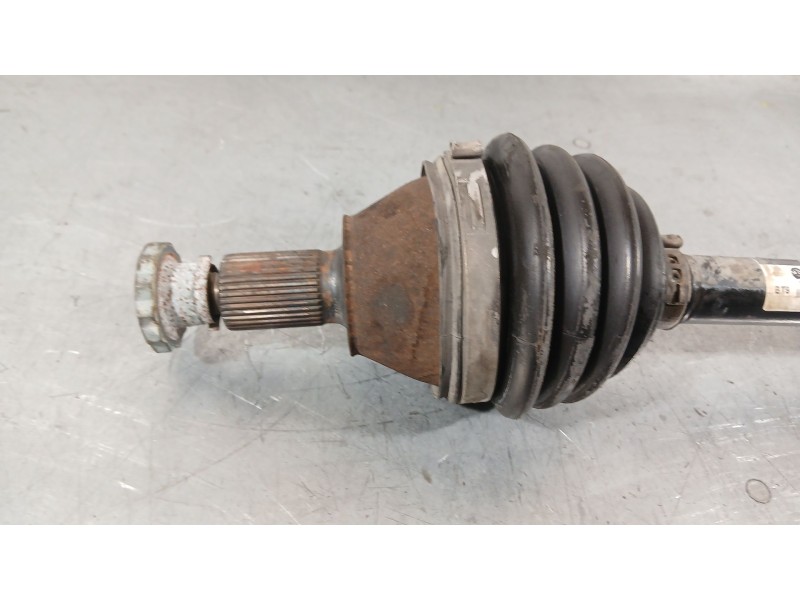 Recambio de transmision delantera izquierda para seat ibiza iv sc (6j1, 6p5) 1.4 referencia OEM IAM 6R0407761  