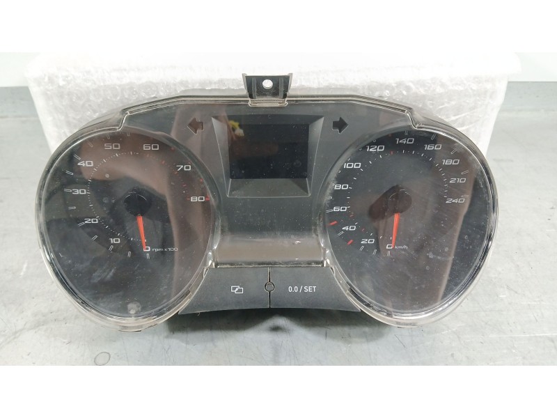 Recambio de cuadro instrumentos para seat ibiza iv sc (6j1, 6p5) 1.4 referencia OEM IAM 6J0920801X  
