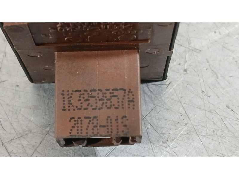 Recambio de mando elevalunas delantero izquierdo para seat ibiza iv sc (6j1, 6p5) 1.4 referencia OEM IAM 1K3959857CREH  