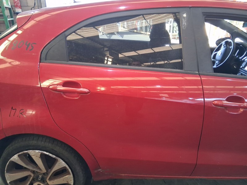 Recambio de puerta trasera derecha para kia rio iii (ub) 1.2 cvvt referencia OEM IAM 770041W210  