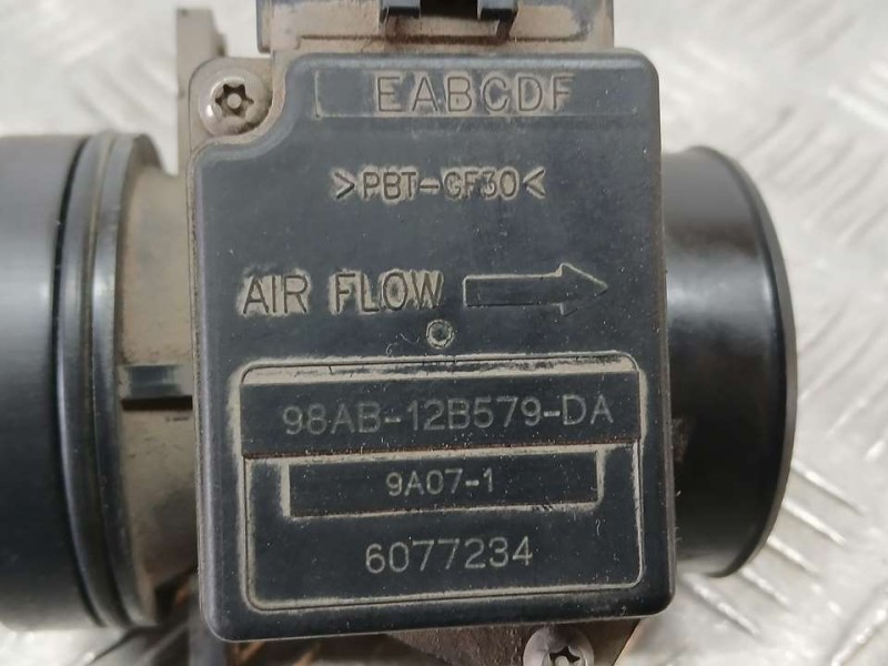 Recambio de caudalimetro para ford focus berlina (cak) ghia referencia OEM IAM 98AB12B579DA  