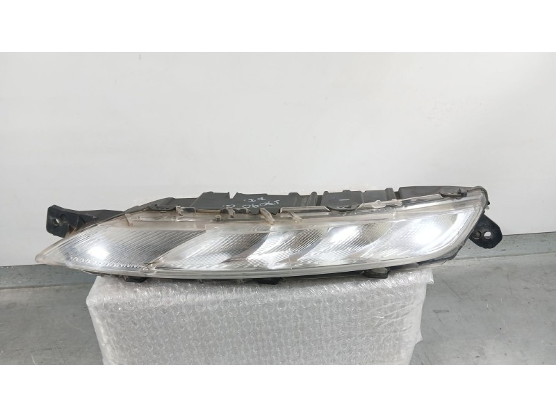 Recambio de piloto delantero izquierdo para citroën c4 picasso ii 1.6 bluehdi 120 referencia OEM IAM   