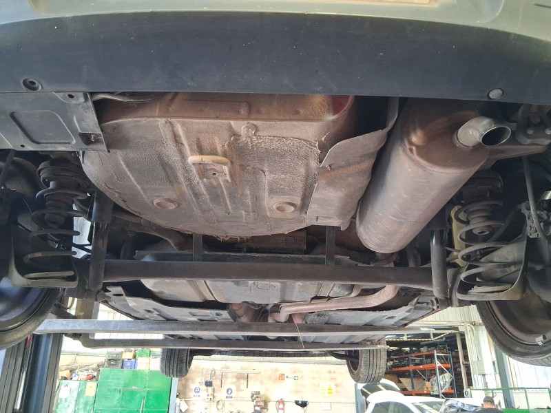 Recambio de puente trasero para kia rio iii (ub) 1.2 cvvt referencia OEM IAM 551001W610 DISCO C/ABS Y 4 TORNILLOS 