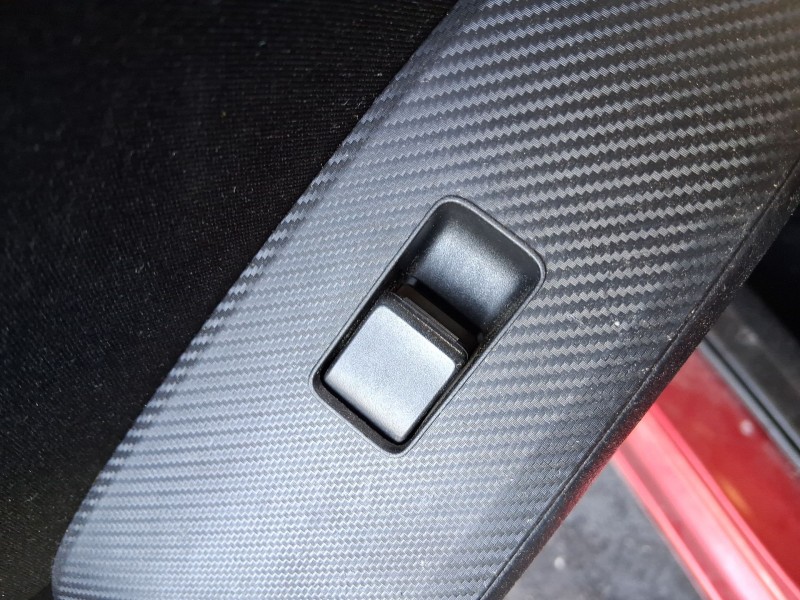 Recambio de mando elevalunas trasero izquierdo para mazda 3 (bm, bn) 2.0 referencia OEM IAM KD3566370A  