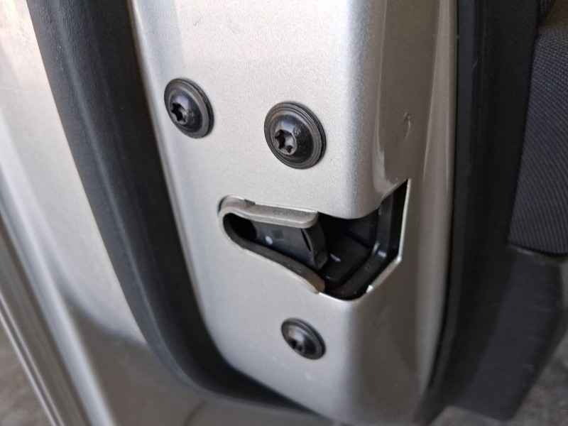 Recambio de cerradura puerta delantera izquierda para opel astra j (p10) 1.7 cdti (68) referencia OEM IAM 13579522  