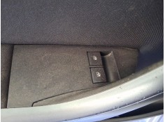 MANDO ELEVALUNAS DELANTERO IZQUIERDO 13305978 C/MANDO RETROVISOR 