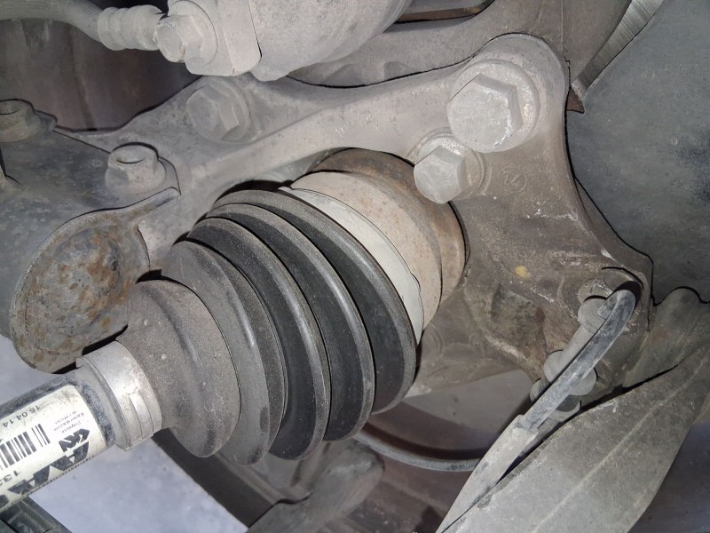 Recambio de transmision delantera izquierda para opel astra j (p10) 1.7 cdti (68) referencia OEM IAM 13396740  