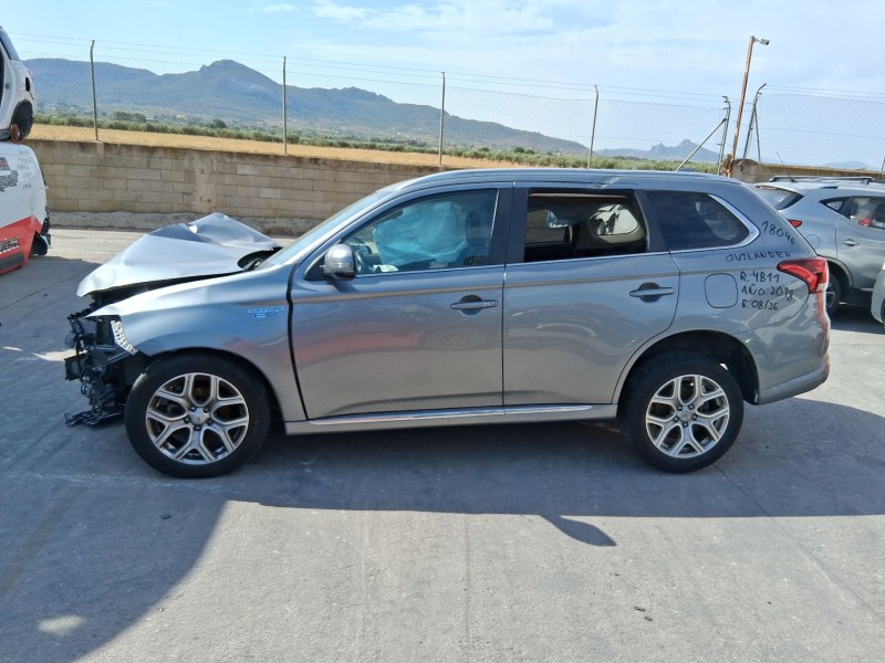 mitsubishi outlander iii (gg_w, gf_w, zj, zl, zk) del año 2018