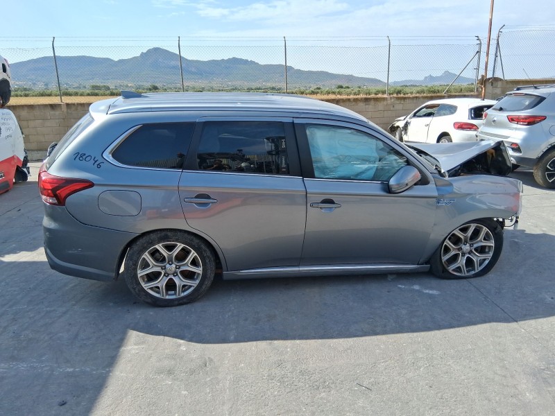mitsubishi outlander iii (gg_w, gf_w, zj, zl, zk) del año 2018