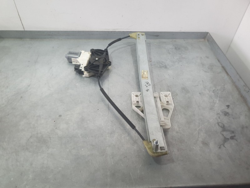 Recambio de elevalunas trasero derecho para audi q5 (8rb) 2.0 tdi quattro referencia OEM IAM 8R0839462E  
