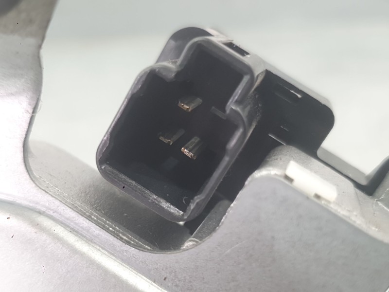 Recambio de motor limpia trasero para mazda 3 lim. () style referencia OEM IAM   
