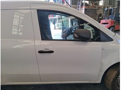PUERTA DELANTERA DERECHA 801002124R TOCADA 