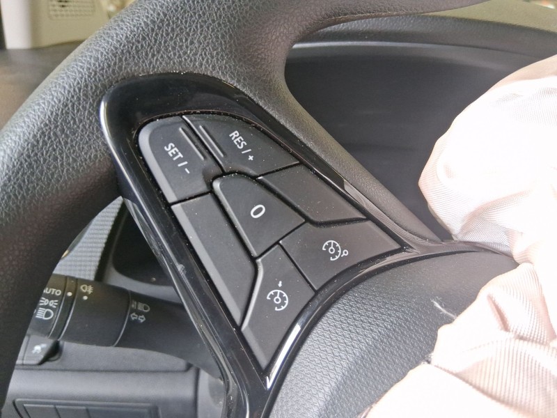 Recambio de volante para renault kangoo iii furgoneta/monovolumen 1.5 blue dci 95 (fjab) referencia OEM IAM 484004250R  