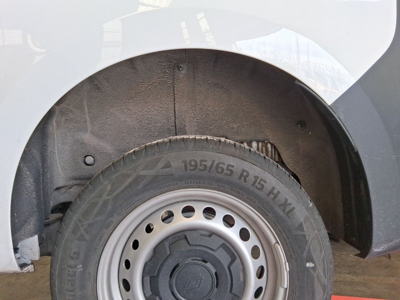 Recambio de plastico pase rueda tras. izq. para renault kangoo iii furgoneta/monovolumen 1.5 blue dci 95 (fjab) referencia OEM I