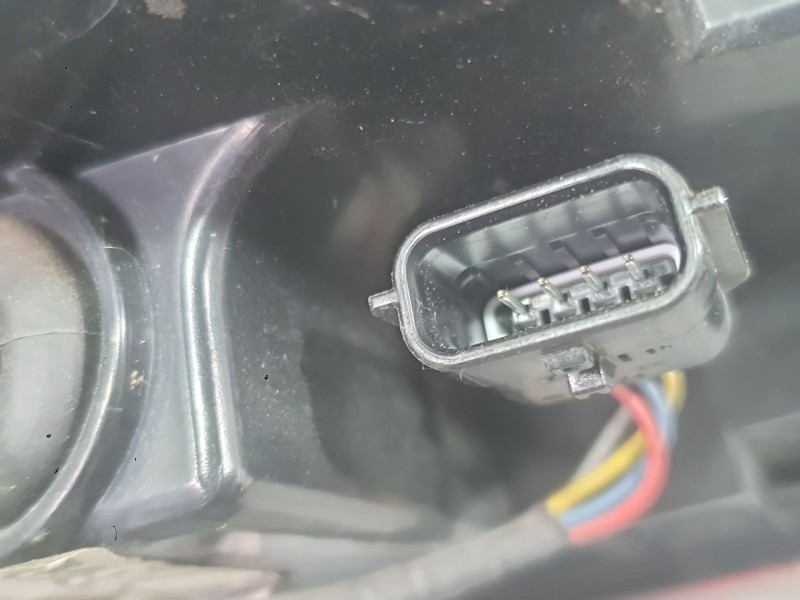 Recambio de piloto trasero derecho exterior para renault talisman (lp_) 1.6 dci 160 referencia OEM IAM 265501301R  