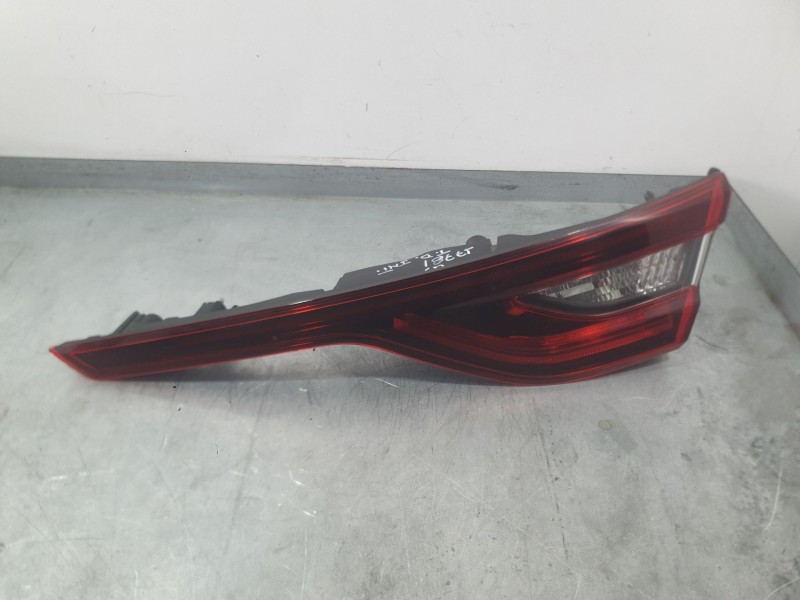 Recambio de piloto trasero derecho interior para renault talisman (lp_) 1.6 dci 160 referencia OEM IAM 265503924R  