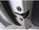 Recambio de cerradura puerta trasera izquierda para mg zs suv (azs1) 1.5 vti referencia OEM IAM 10640593  