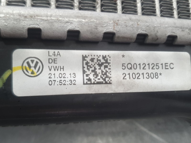 Recambio de radiador agua para volkswagen golf vii (5g1, bq1, be1, be2) 1.6 tdi referencia OEM IAM 5Q0121251GQ  