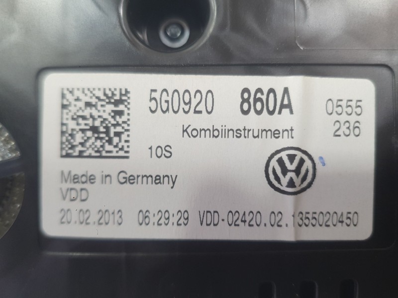 Recambio de cuadro instrumentos para volkswagen golf vii (5g1, bq1, be1, be2) 1.6 tdi referencia OEM IAM 5G0920860A  