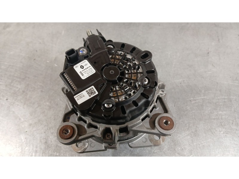 Recambio de alternador para dacia sandero iii 1.0 tce 90 referencia OEM IAM 231002175R  