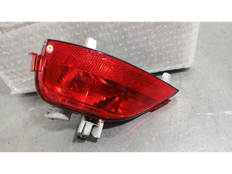Recambio de piloto trasero izquierdo paragolpes para dacia sandero iii 1.0 tce 90 referencia OEM IAM 265854470R  