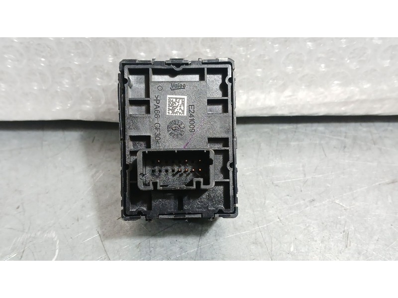 Recambio de mando retrovisor para dacia sandero iii 1.0 tce 90 referencia OEM IAM 255701169R  