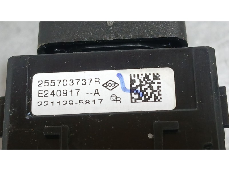 Recambio de mando retrovisor para dacia sandero iii 1.0 tce 90 referencia OEM IAM 255701169R  