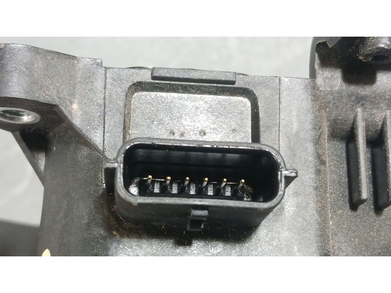 Recambio de potenciometro pedal para dacia sandero iii 1.0 tce 90 referencia OEM IAM 180100912R  