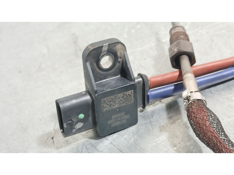 Recambio de sensor de temperatura para dacia sandero iii 1.0 tce 90 referencia OEM IAM   