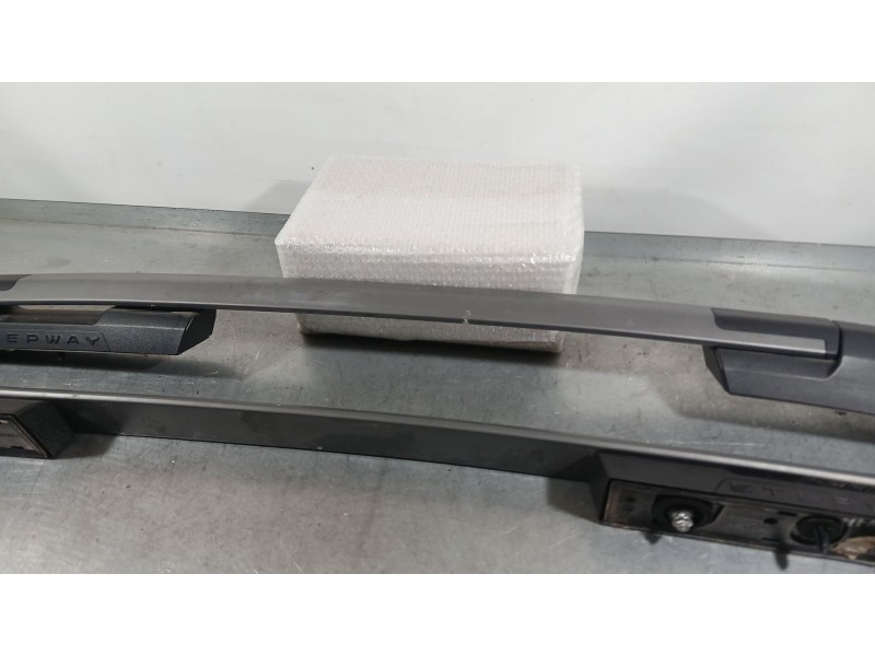 Recambio de barras techo para dacia sandero iii 1.0 tce 90 referencia OEM IAM   