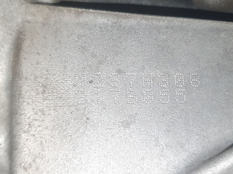 Recambio de caja cambios para toyota avensis sedán (_t25_) 2.0 (azt250_) referencia OEM IAM AZT250 303002D092 